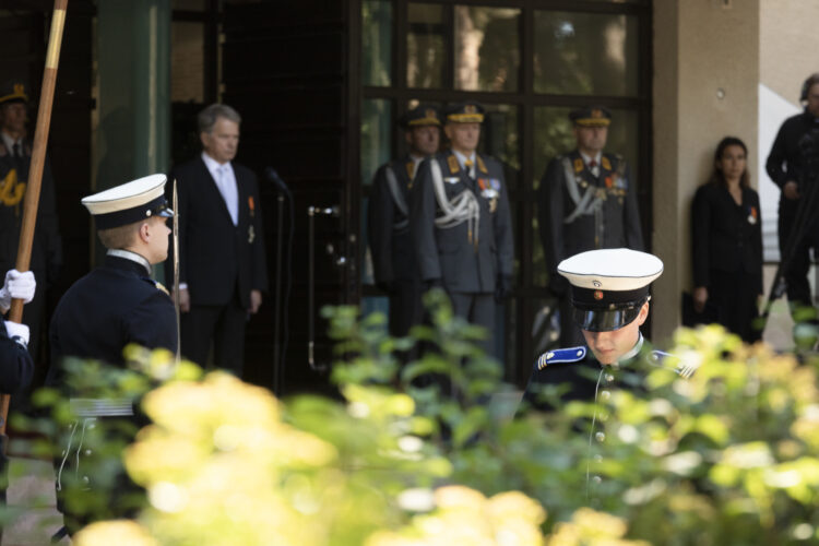 The promotion and appointment of cadets in Santahamina on 28 August 2020. Photo: Jon Norppa/Office of the President of the Republic of Finland