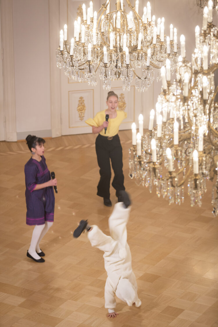 Biolapset performing in the Presidential Palace at the Independence Day celebration. Photo: Juhani Kandell/Office of the President of the Republic