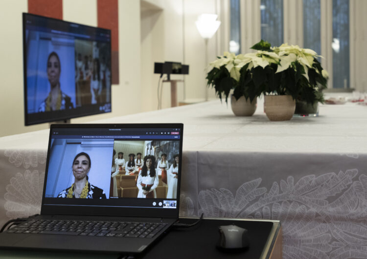 Finland’s Lucia Maiden, Ingrid Enckell, and her choir also gave an impressive performance via video. Photo: Jon Norppa/Office of the President of the Republic of Finland