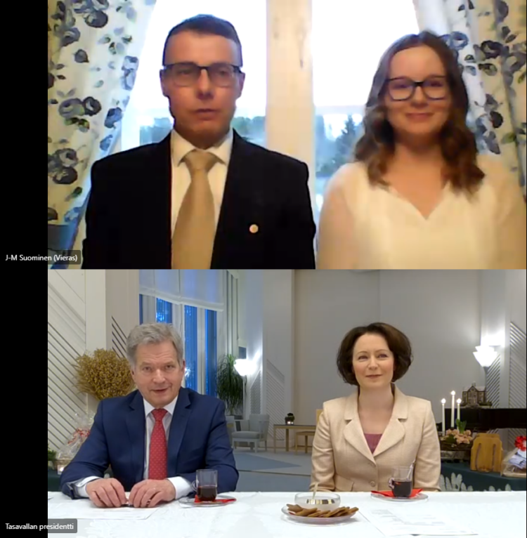 The presidential couple discussed domestic food production with Chairman Juha-Matti Suominen and Sofia Suominen of MTK-Vehmaa.