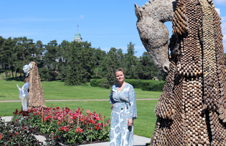 Artist Jenni Tieaho. Photo: Riikka Hietajärvi/The Office of the President of the Republic