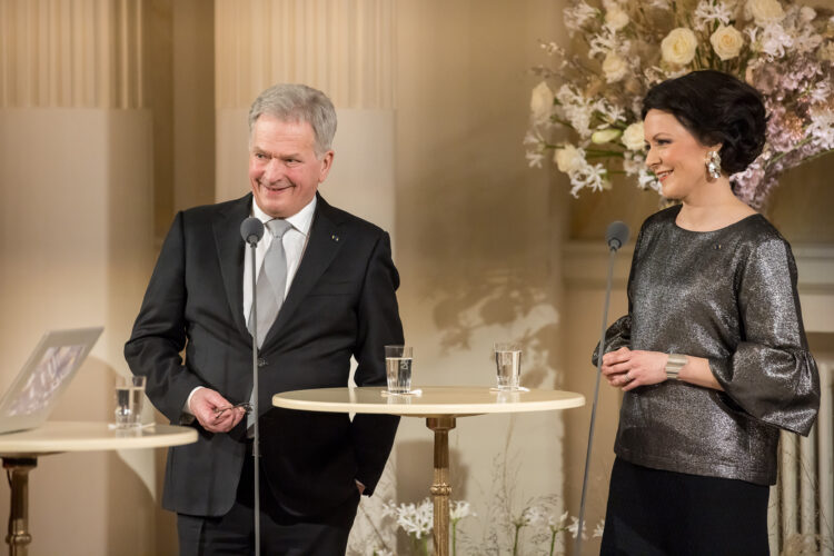 President of the Republic of Finland Sauli Niinistö and Mrs Jenni Haukio in the Independence Day TV broadcast, 6 December 2021. Photo: Matti Porre/Office of the President of the Republic of Finland