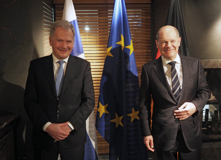 President of the Republic of Finland Sauli Niinistö and  Federal chancellor of Germany Olaf Scholz at Munich Security Conference on 19 February 2022. Photo: Tino Savolainen/The Office of the President of the Republic of Finland 