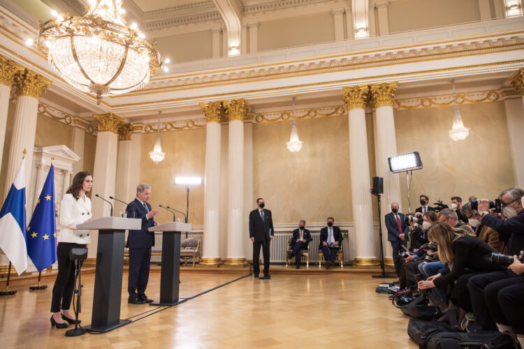 President of the Republic of Finland Sauli Niinistö and Prime Minister of Finland Sanna Marin held a joint press conference on Finland’s security policy decisions on Sunday, 15 May 2022 at the Presidential Palace. Photo: Matti Porre/Office of the President of the Republic of Finland