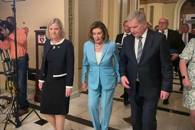 Meeting with Nancy Pelosi, Speaker of the House of Representatives. Photo: Riikka Hietajärvi/Office of the President of the Republic of Finland