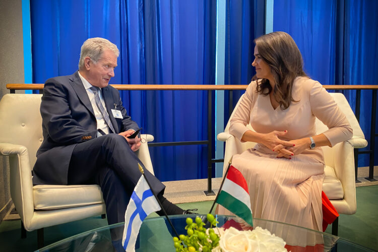 President Niinistö träffade Ungerns president Katalin Novák i New York den 20 september 2022. Foto: Ville Hukkanen/Republikens presidents kansli