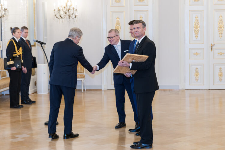 K. Hartwall Oy Ab, a family-owned company specialising in logistics equipment and services, received the Growth Company Award. Photo: Matti Porre / Office of the President of the Republic of Finland