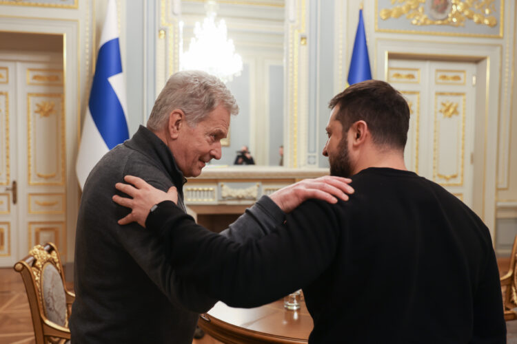 Republikens president Sauli Niinistö träffade Ukrainas president Volodymyr Zelenskyij tisdagen den 24 januari 2023 i Kiev. Foto: Riikka Hietajärvi/Republikens presidents kansli