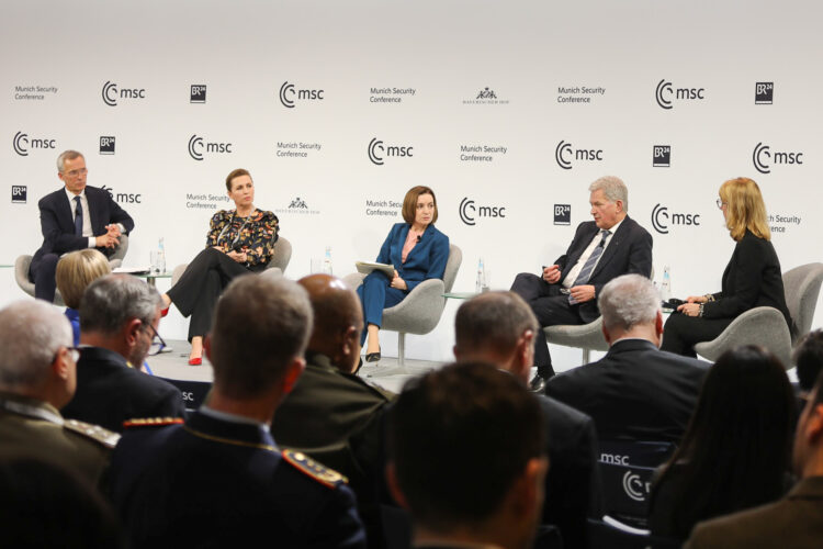 President Niinistö participated in a panel discussion on NATO, security and partnerships in Europe together with NATO Secretary General Jens Stoltenberg, Prime Minister of Denmark Mette Frederiksen and President of Moldova Maia Sandu. Photo: Riikka Hietajärvi/Office of the President of the Republic of Finland