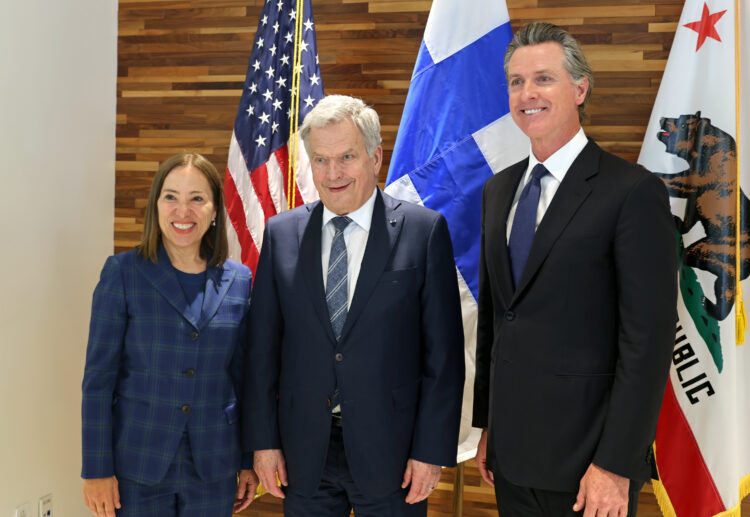 President Niinistö träffade Kaliforniens guvernör Gavin Newsom och viceguvernör Eleni Kounalakis. Foto: Riikka Hietajärvi/Republikens presidents kansli