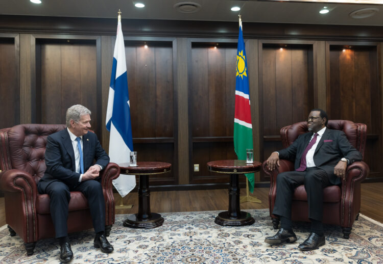 President Sauli Niinistö och president Hage G. Geingob i Windhoek den 27 april 2023. Foto: Matti Porre/Republikens presidents kansli