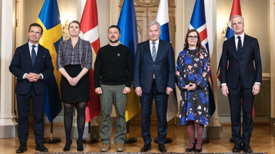 Group photo of the Summit participants (from left): Prime Minister of Sweden Ulf Kristersson,  Prime Minister of Denmark Mette Frederiksen, President of Ukraine Volodymyr Zelenskyy, President of the Republic of Finland Sauli Niinistö,  Prime Minister of Iceland Katrín Jakobsdóttir and  Prime Minister of Norway Jonas Gahr Støre. Photo: Roni Rekomaa/The Office of the President of the Republic of Finland 