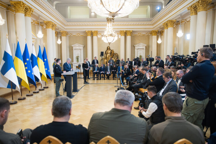 President Niinistös och president Zelenskyj höll en gemensam presskonferens onsdagen den 3 maj 2023. Foto: Matti Porre/Republikens presidents kansli 