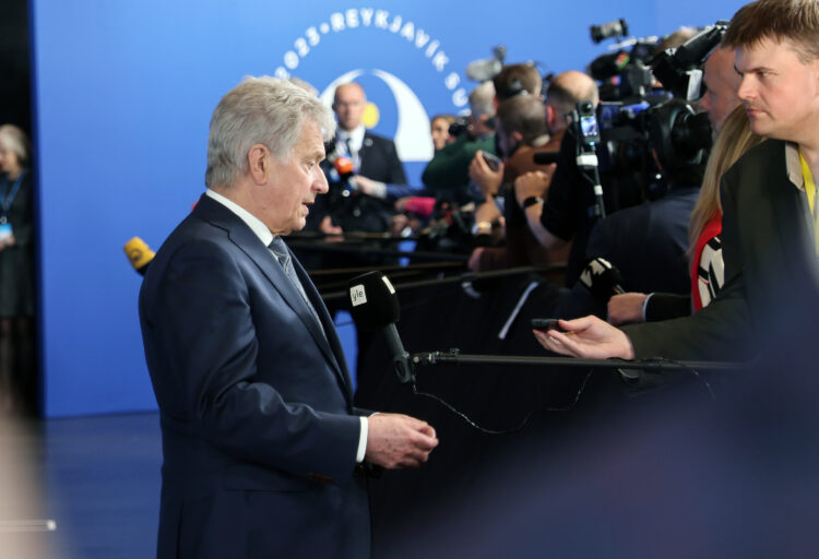 The 4th Summit of Heads of State and Government of the Council of Europe attracted media attention. Photo: Riikka Hietajärvi/The Office of the President of the Republic of Finland