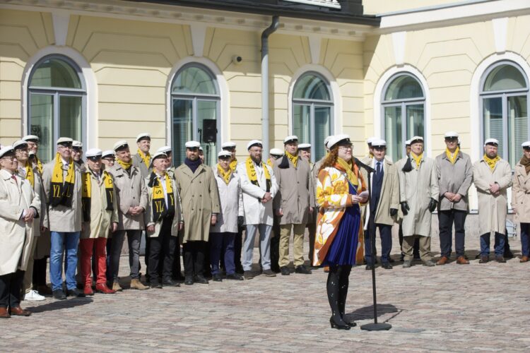 Helsingin yliopiston ylioppilaskunnan puheenjohtaja Mari Lehtoruusu puhui tilaisuudessa ylioppilaskunnan puolesta. Kuva: Riikka Hietajärvi/Tasavallan presidentin kanslia