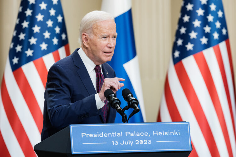 President Niinistö och president Biden på den gemensamma presskonferensen i Rikssalen i Presidentens slott den 13 juli 2023. Foto Roni Rekomaa/Presidentens kansli