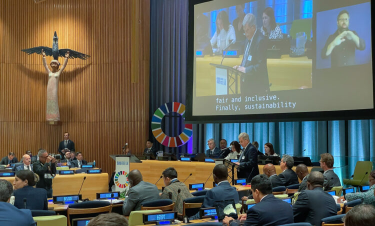 President Niinistö speaks at the UN SDG Summit on 18 September 2023. Photo: Riikka Hietajärvi/Office of the President of the Republic of Finland