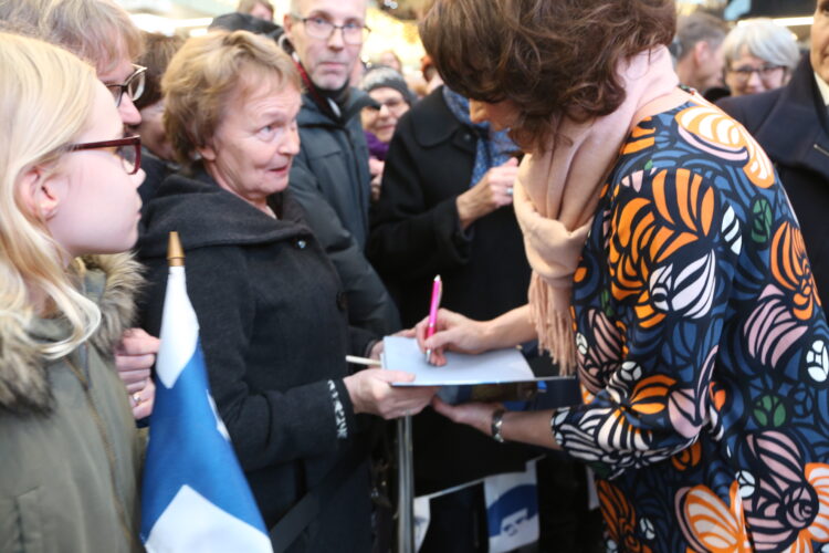 Presidentti Niinistö ja rouva Jenni Haukio Kauppakeskus Valkeassa.