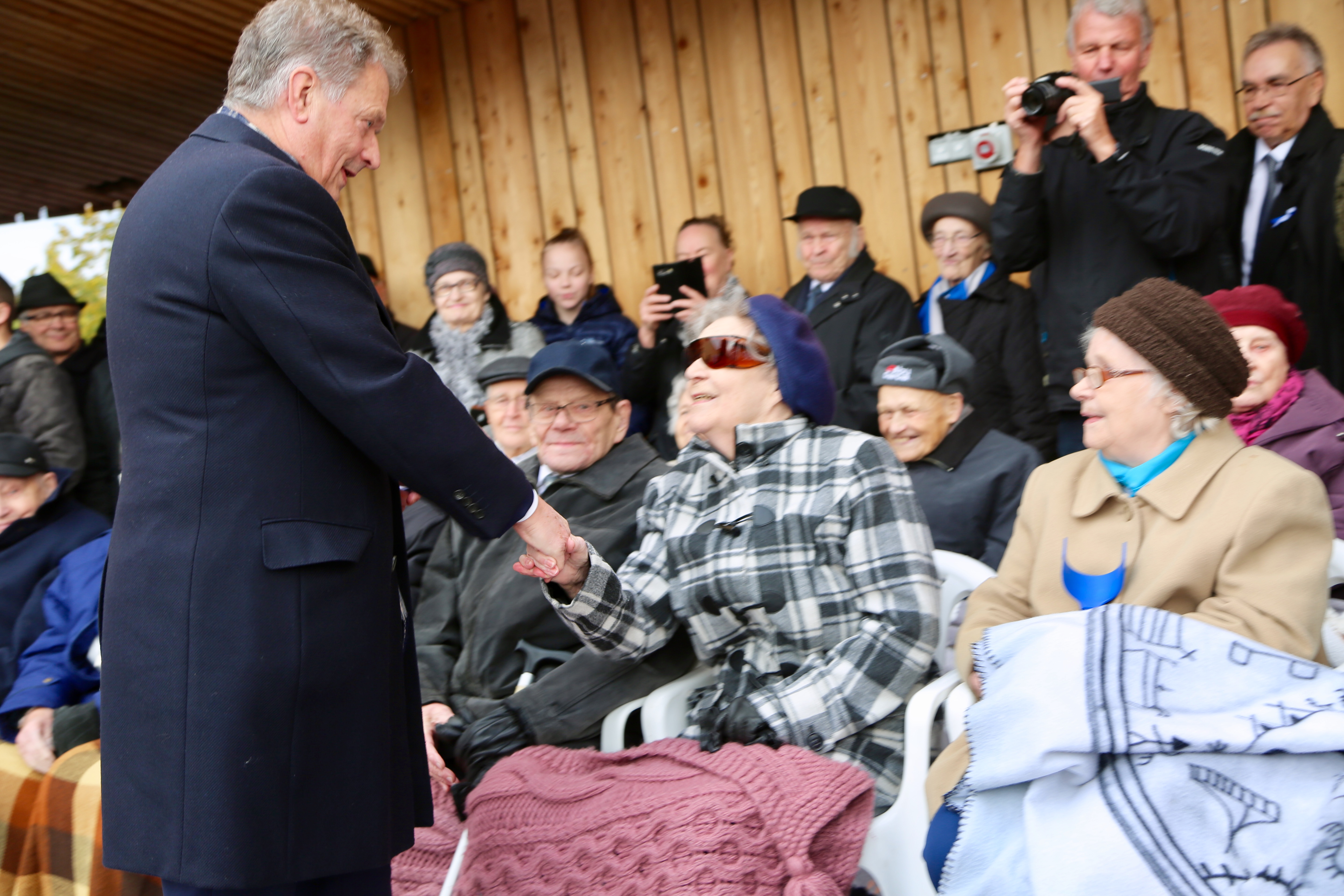 Presidentti Niinistö Karstulan torilla. Keski-Suomen maakuntamatka 18.10.2017