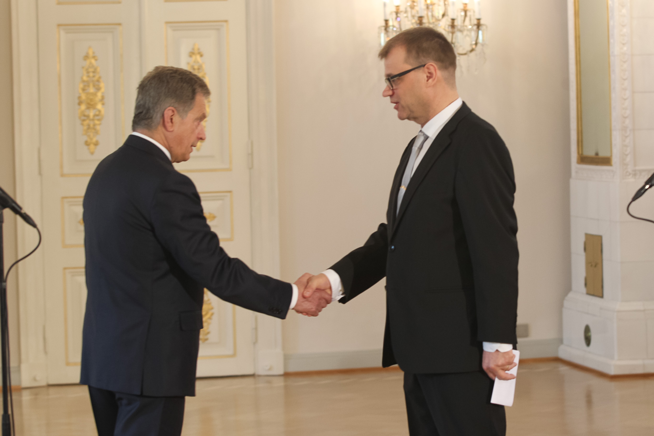 Uuden hallituksen tervehdyskäynti Presidentinlinnassa 29.5.2015.