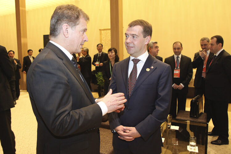  President of the Republic Sauli Niinistö and President of Russia Dmitri Medvedev at the international Nuclear Security Summit in Seoul, South Korea on 26 March 2012. Copyright © Office of the President of the Republic of Finland