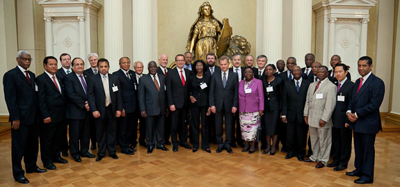 President of the Republic Sauli Niinistö and UN Ambassadors of 28 countries at the Presidential Palace.Copyright © Office of the President of the Republic of Finland