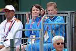  Presidentparet applåderar tennisstjärnan Jarkko Nieminens prestation i Wimbledon.   Bild: Lehtikuva 