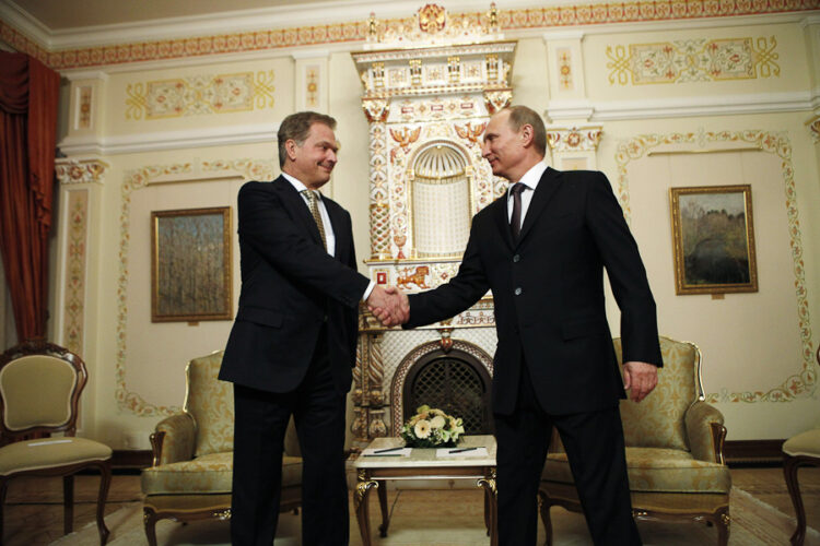  President Sauli Niinistö och president Vladimir Putin träffades i den ryska presidentens tjänstebostad Novo-Ogarjovo tisdagen den 12 februari 2013. Bild: Lehtikuva 