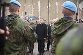  President of the Republic Sauli Niinistö and the Lebanese President Michel Sleiman inspecting the honorary contingent. On the President's right is the battalion commander, Lieutenant Colonel Kari Nisula. Copyright © Office of the President of the Republic 