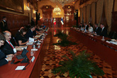 Valtiovierailun delegaatioiden viralliset keskustelut. Copyright © Tasavallan presidentin kanslia