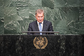  Presidentti Niinistö puhui YK:n kestävän kehityksen huippukokouksen avajaisistunnossa 25. syyskuuta. Kuva: UN Photo / Mark Garten