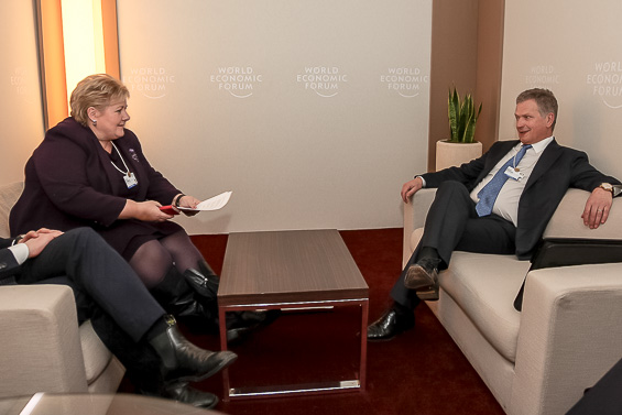 I diskussionen med Norges statsminister Erna Solberg behandlades främst asylsökande och situationen på östgränsen. Copyright © Republikens presidents kansli