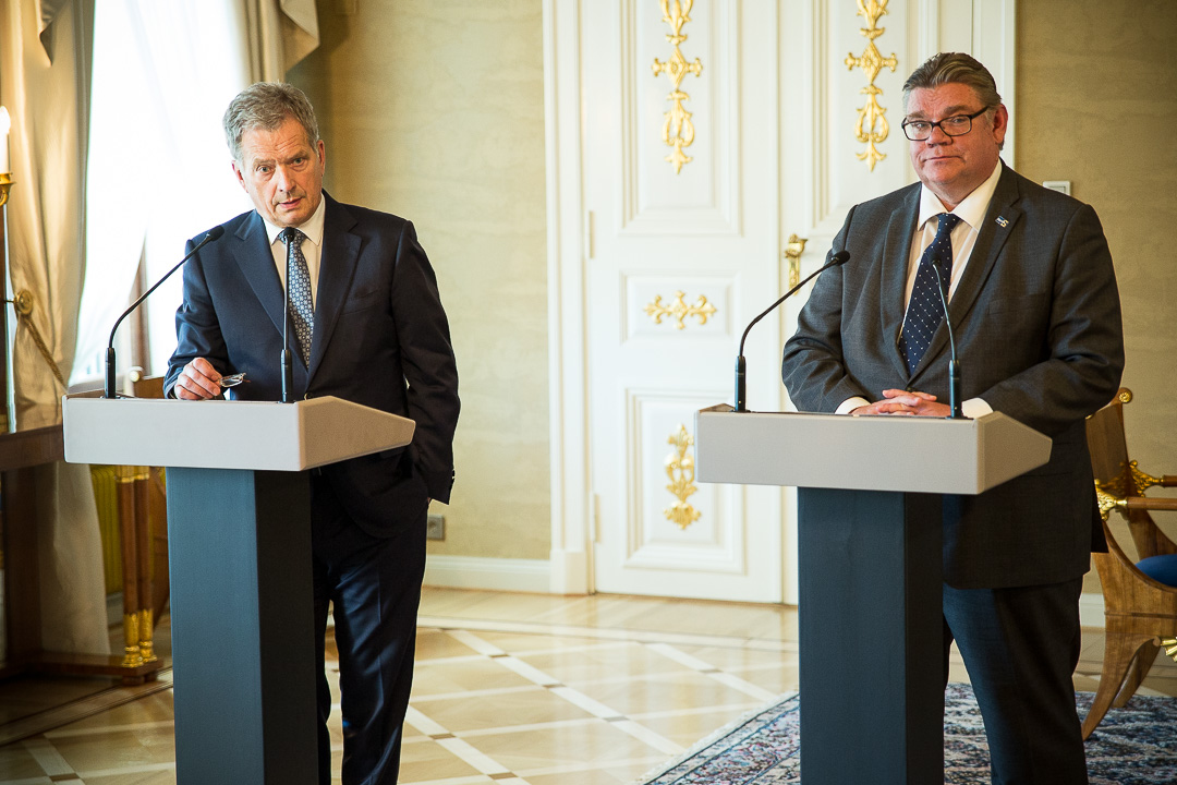 President Niinistö and Minister for Foreign Affairs Timo Soini at the press conference held in the Presidential Palace on 30 September 2016. Photo: Matti Porre/Office of the President of the Republic of Finland