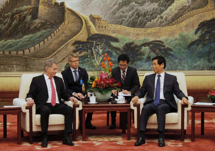 President Niinistö träffades med talmannen för Kinas nationella folkkongress Li Zhanshu. Bild: Matti Porre/Republikens presidents kansli
