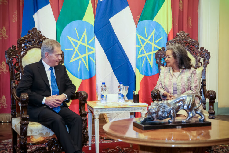 Etiopian presidentti Sahle-Work Zewden vastaanotti presidentti Sauli Niinistön vierailulle Addis Abebassa 15. lokakuuta 2019. Kuva: Juhani Kandell/Tasavallan presidentin kanslia
