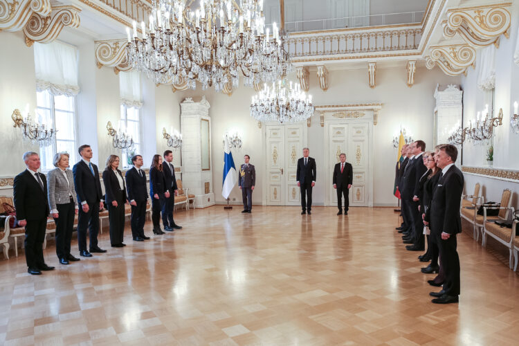 Vastaanottoseremoniat Peilisalissa. Kuva: Juhani Kandell/Tasavallan presidentin kanslia