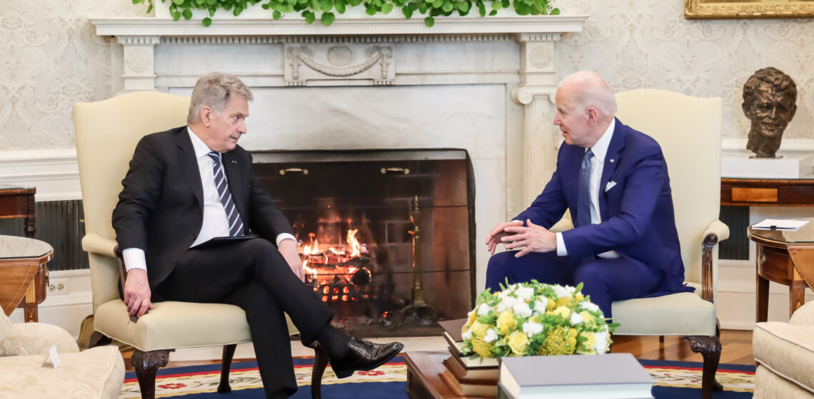 Republikens president Sauli Niinistö träffade Förenta staternas president Joseph R. Biden i Washington fredagen den 4 mars 2022. Foto: Elina Karjalainen/Finlands ambassad i Washington