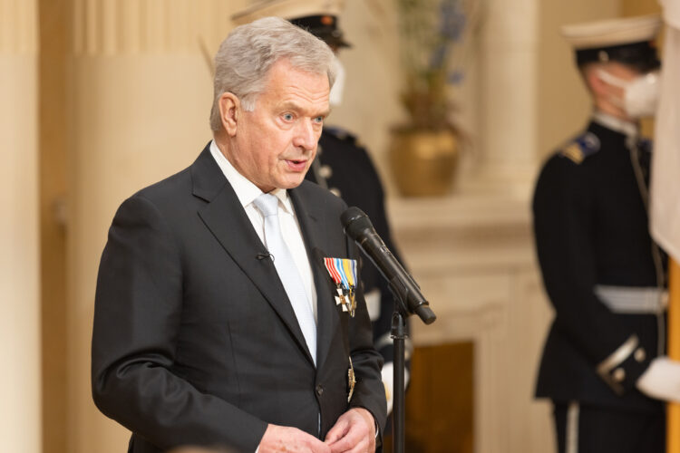 “It is an honour to celebrate Finland’s independence with you. Our independence, which we have because of you. I want to state that we remember, we respect and we thank you.” Photo: Juhani Kandell/The Office of the President of the Republic of Finland