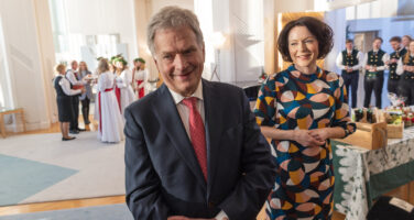The Presidential couple, interviewed by the media. Photo: Matti Porre/Office of the President of the Republic of Finland