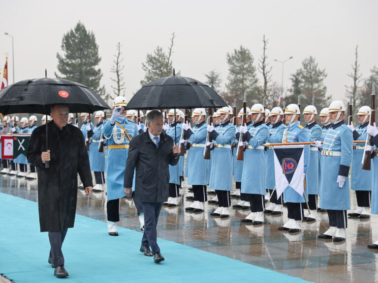 Presidentti Sauli Niinistö ja presidentti Recep Tayyip Erdoğan tapasivat Ankarassa 17. maaliskuuta 2023. Kuva: Riikka Hietajärvi/Tasavallan presidentin kanslia