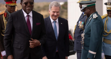President of the Republic of Finland Sauli Niinistö and President of the Republic of Namibia Hage G. Geingob during the welcoming ceremony in Windhoek. Photo: Matti Porre/Office of the President of the Republic of Finland