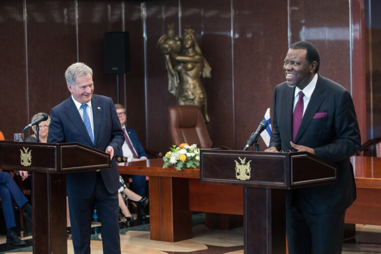 The Presidents of Finland and Namibia at the joint press conference. Photo: Matti Porre/The Office of the President of the Republic of Finland