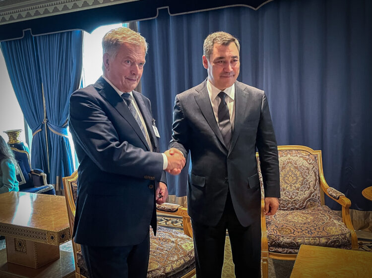 President Niinistö meets with the President of Kyrgyzstan, Sadyr Japarov, on 18 September 2023. Photo: Riikka Hietajärvi/Office of the President of the Republic of Finland