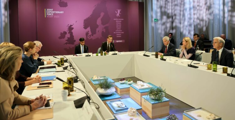 Sveriges statsminister Ulf Kristersson stod värd för JEF-toppmötet i Visby. Foto: Riikka Hietajärvi/Republikens presidents kansli 