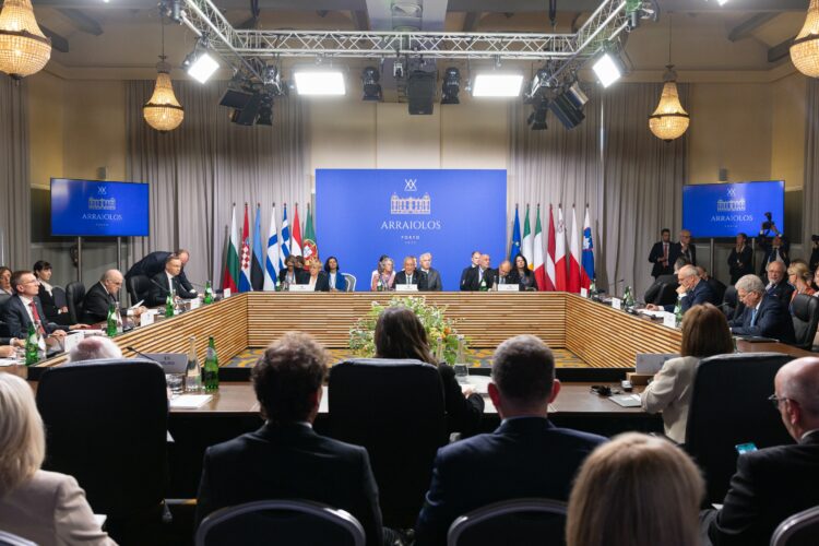 Enligt president Niinistö var den europeiska andan påtaglig på Arraiolos-mötet. Foto: Portugals presidents kansli