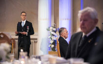 Republikens president Alexander Stubbs tal vid en mottagning till ära för veteraner och lottor från våra krig och företrädare för veterangenerationerna på Presidentens slott den 2 december 2025