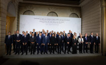 Presidentti Stubb: ”Kestävän ratkaisun saaminen edellyttää Ukrainalle annettavia vahvoja turvatakuita”