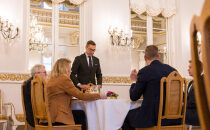 Presidentti Stubb tapasi eduskunnan ulkoasianvaliokunnan