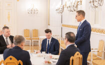 Presidentti Stubb tapasi eduskunnan puolustusvaliokunnan  